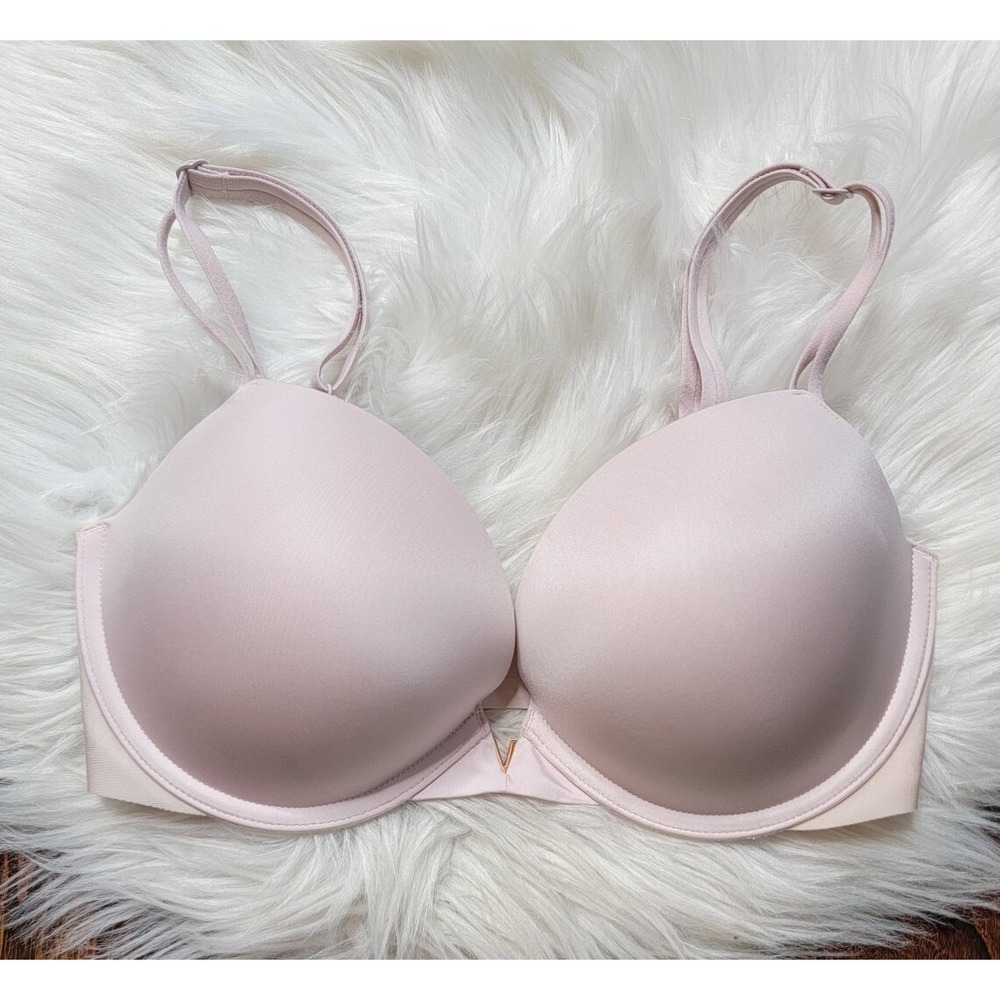 Victoria's Secret Push Up Bra size 32DD Light Pink